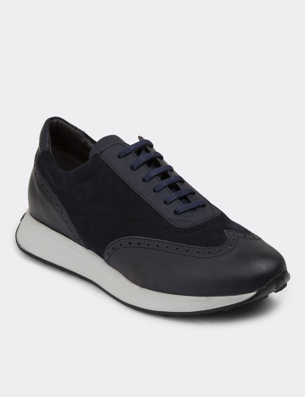 Navy Suede Leather Sneakers - 00750MLCVE04