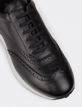 Black Leather Sneakers - 00750MSYHE06