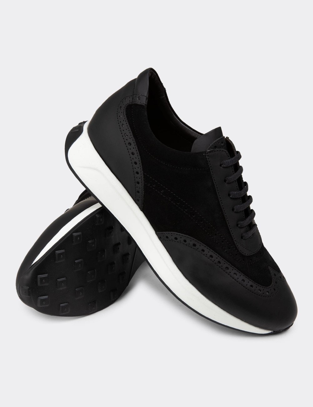 Black Suede Leather Sneakers - 00750MSYHE07