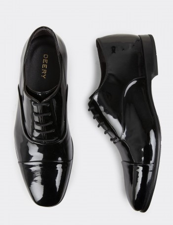 Black Patent Classic Shoes - 01026MSYHC10