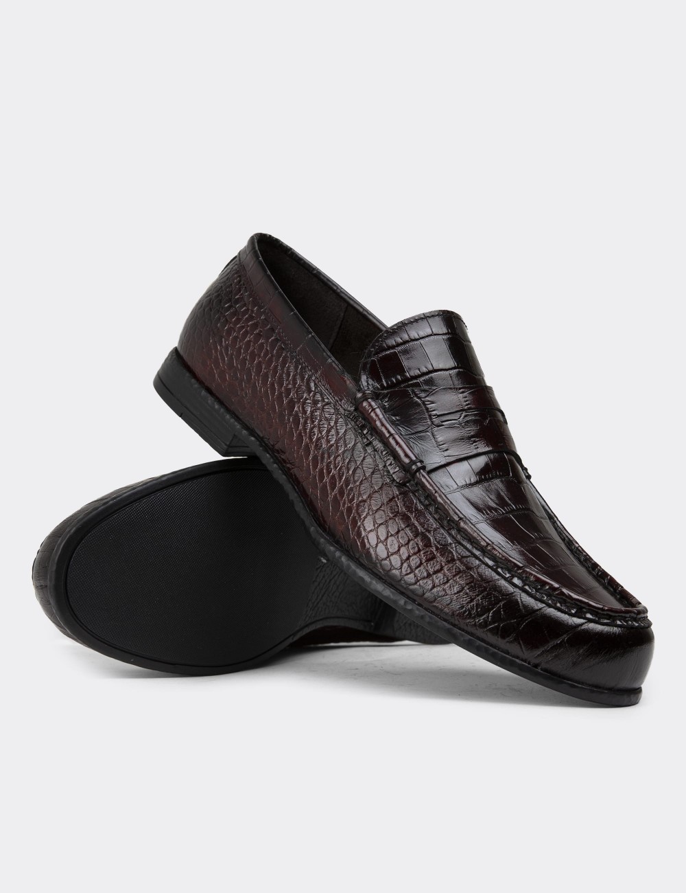 Burgundy Leather Loafers - 01510MBRDC03