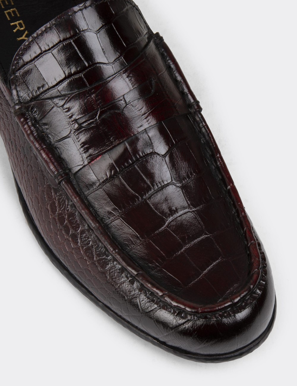 Burgundy Leather Loafers - 01510MBRDC03