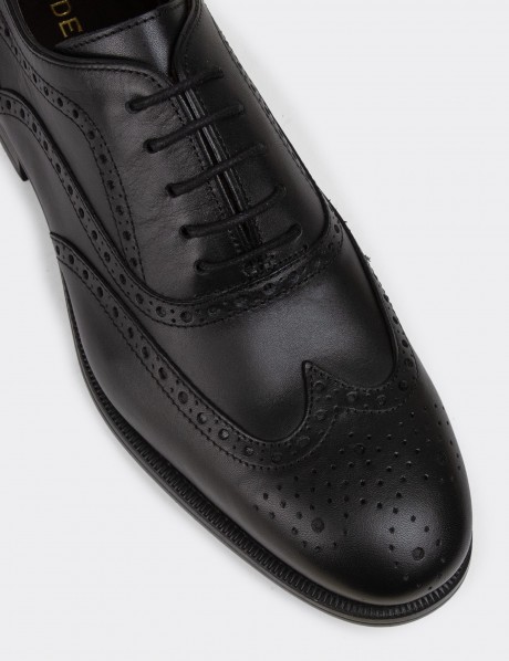 Black Leather Classic Shoes
