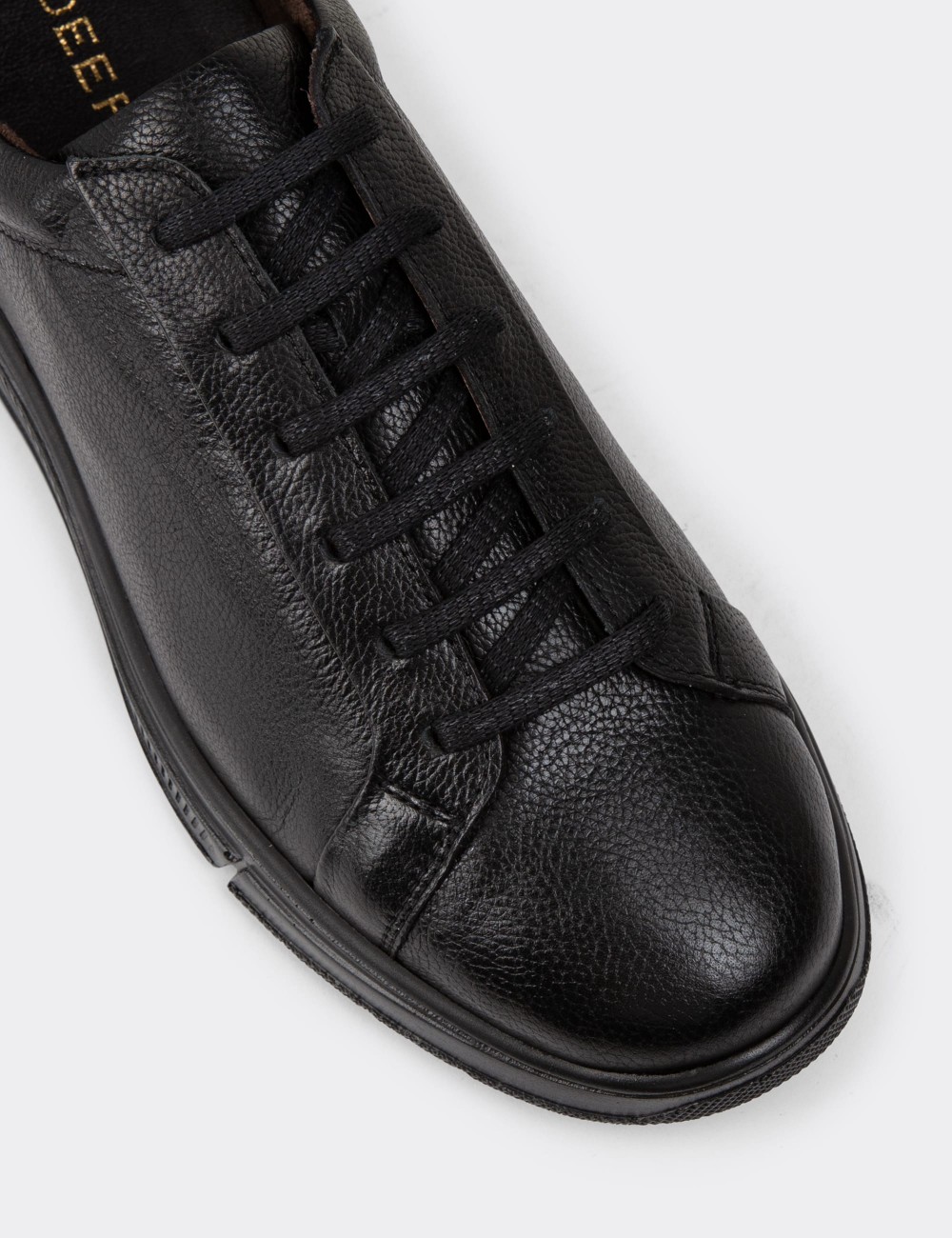 Black Leather Sneakers - 01673MSYHE01