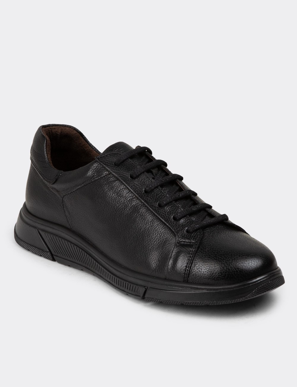 Black Leather Sneakers - 01673MSYHE01