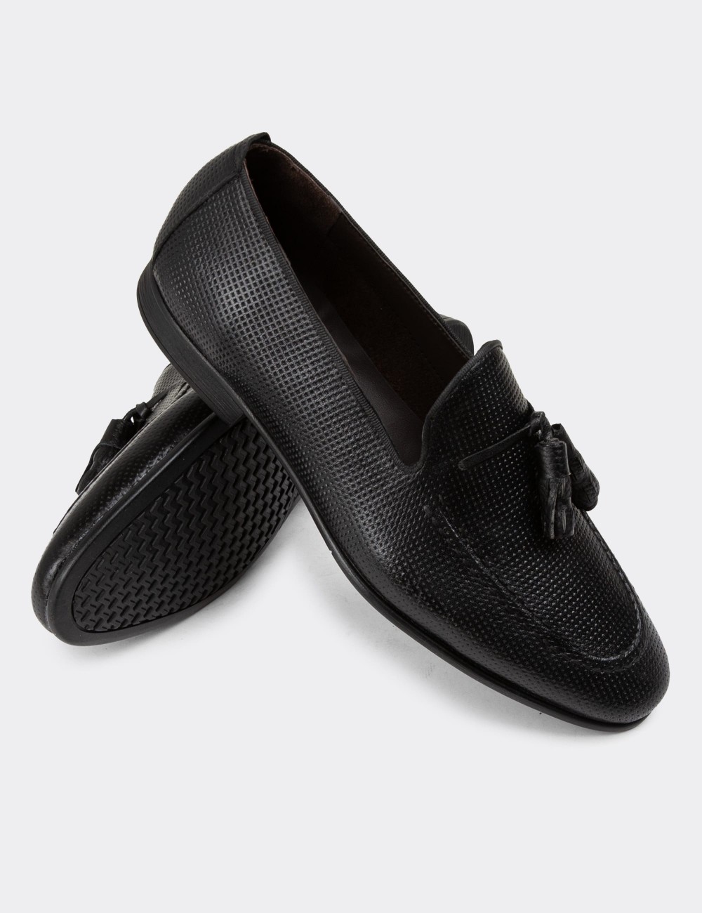 Black Leather Loafers - 01701MSYHC28