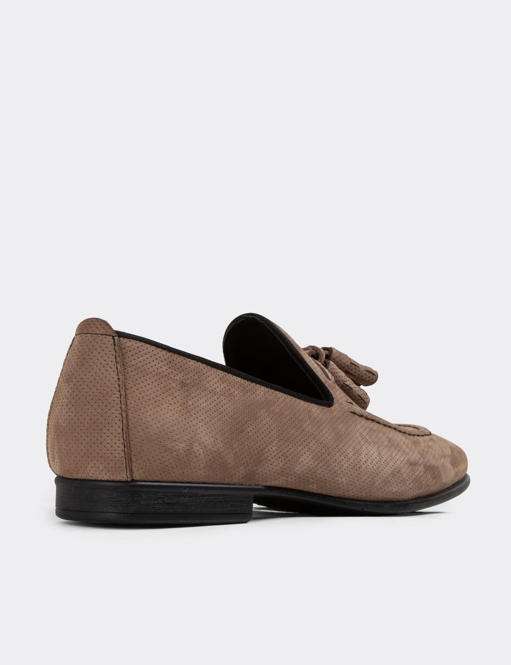 Sandstone Nubuck Calfskin Loafers - 01701MVZNC05