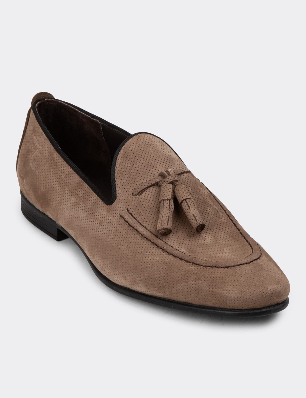 Sandstone Nubuck Calfskin Loafers - 01701MVZNC05