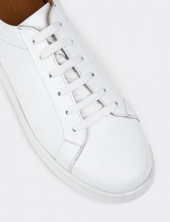 White Leather Sneakers - 01829MBYZC14