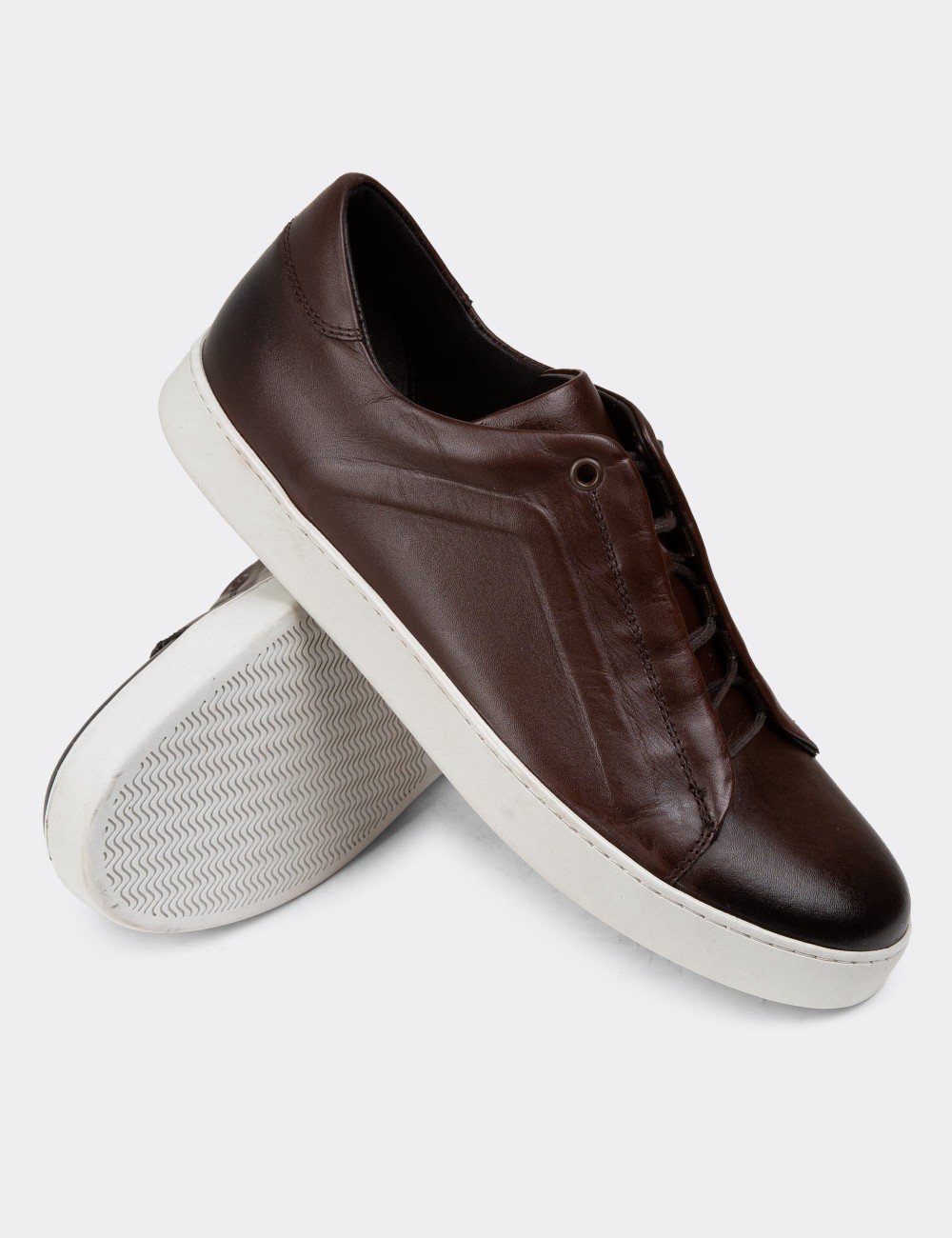 Brown Leather Sneakers - 01831MKHVC01