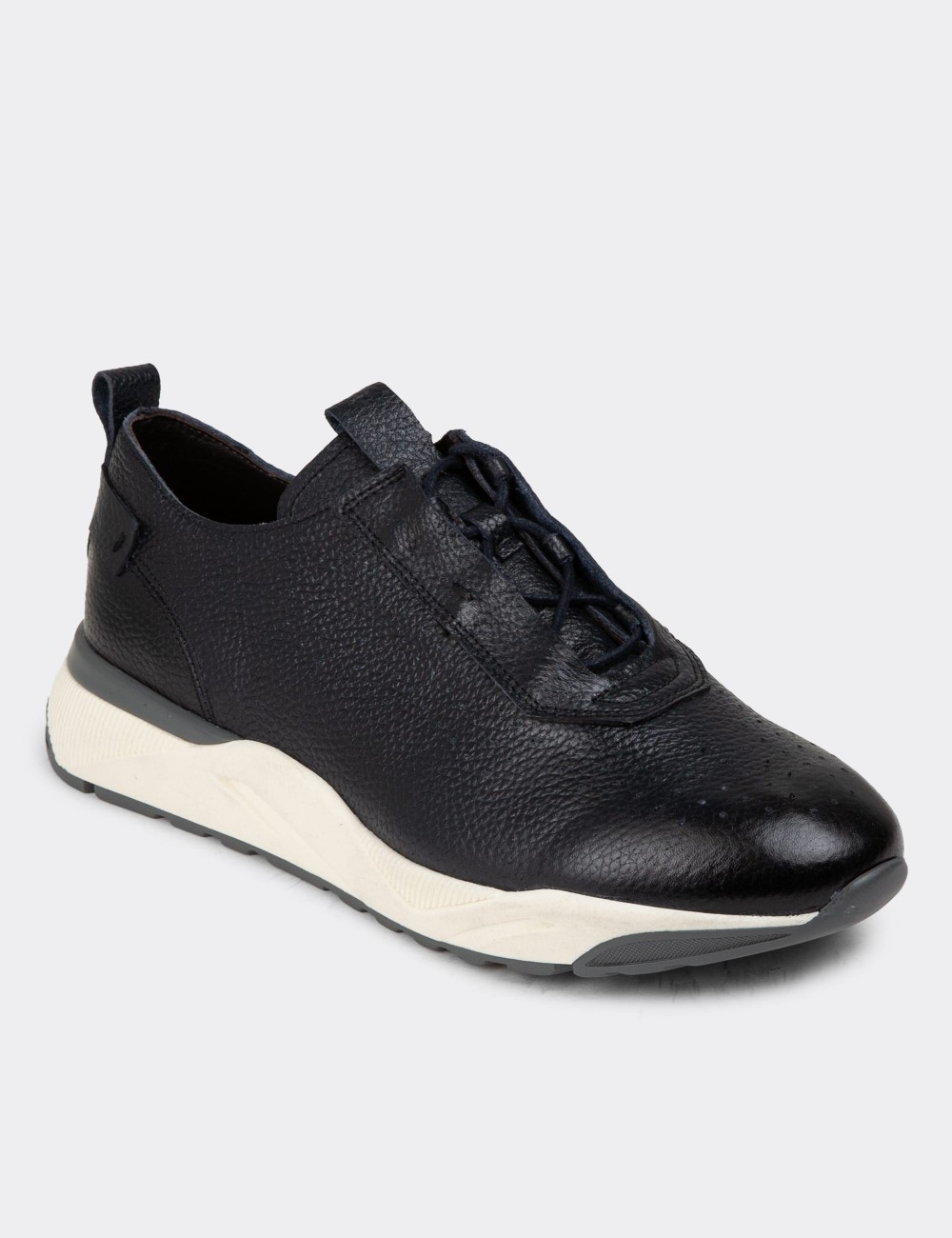 Navy Leather Sneakers - 01904MLCVE02