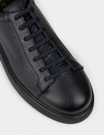 Navy Leather Sneakers - 01954MLCVE03