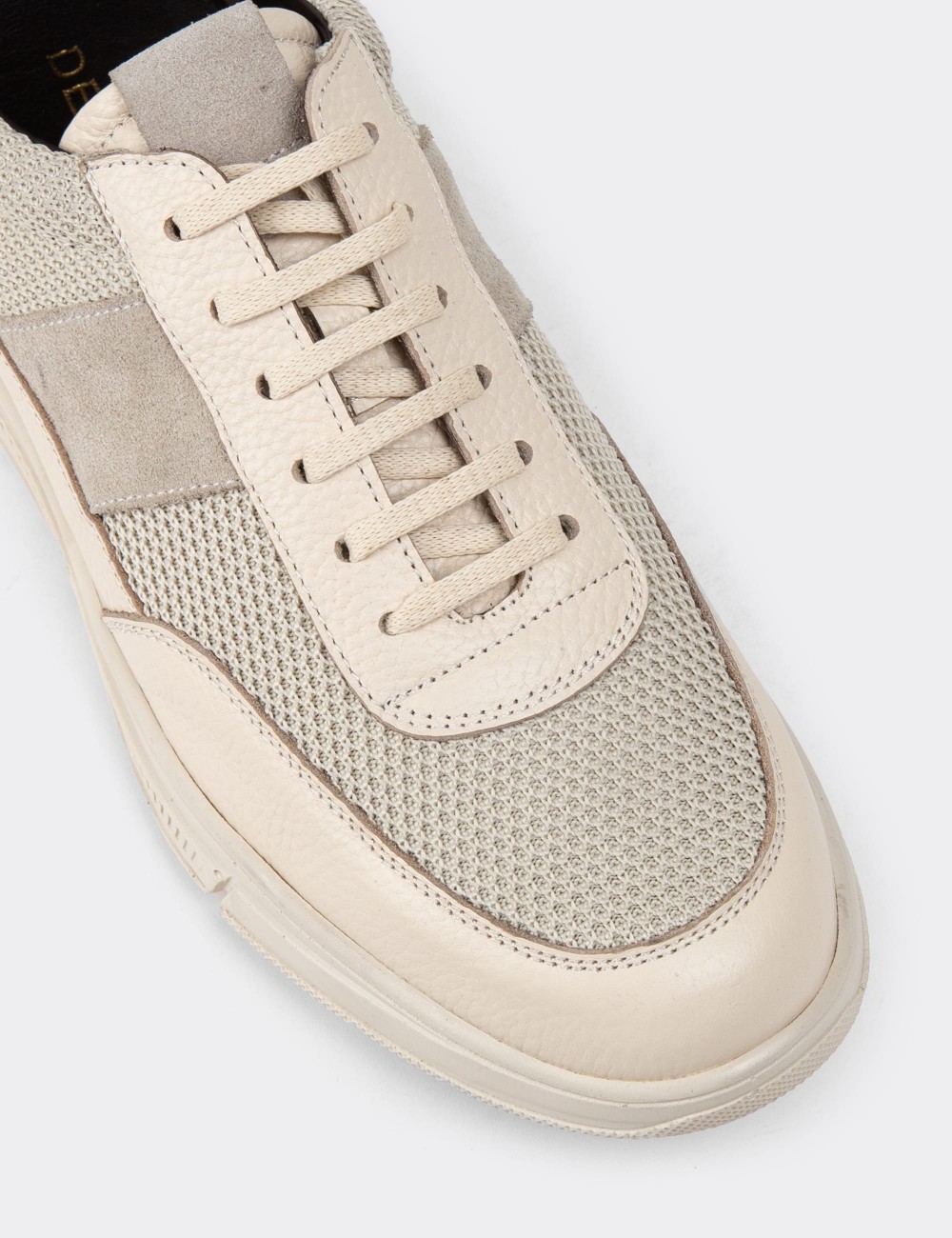 Cream Leather Sneakers - 01963MKREC01