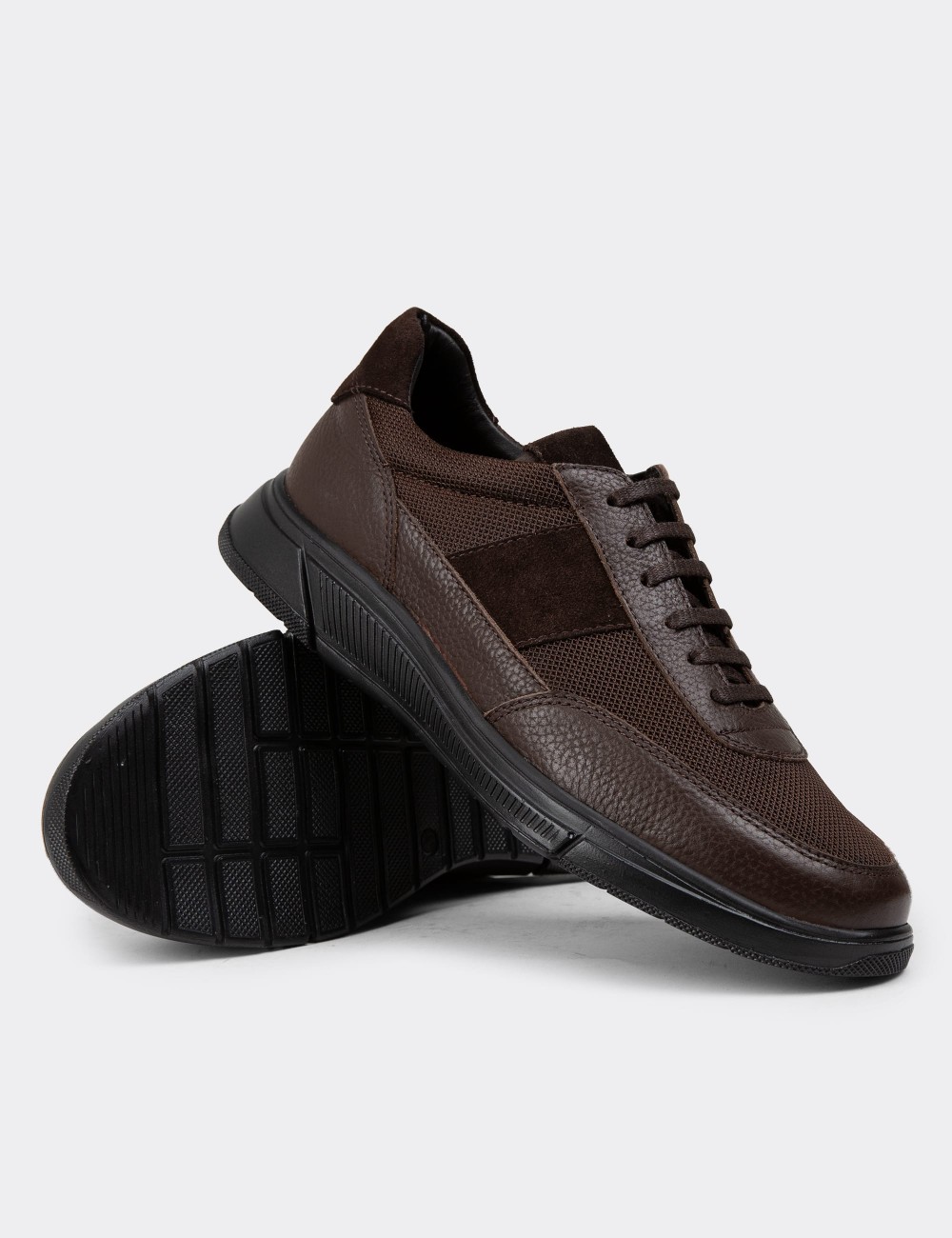 Brown Leather Sneakers - 01963MKHVC01