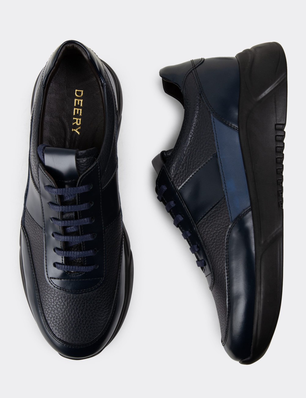 Navy Leather Sneakers - 01963MLCVE03