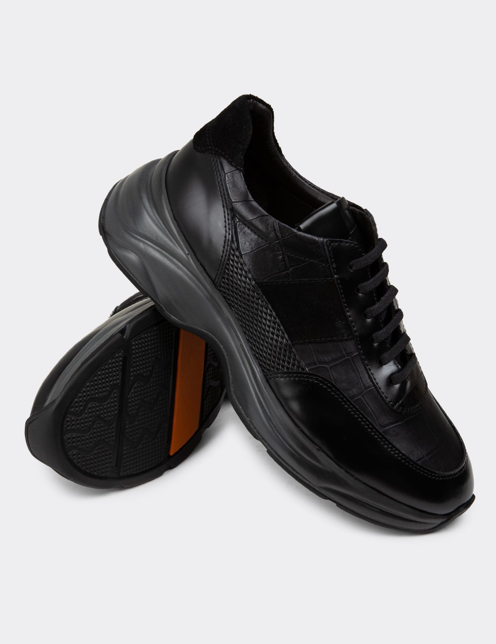 Black Leather Sneakers - 01963MSYHE10