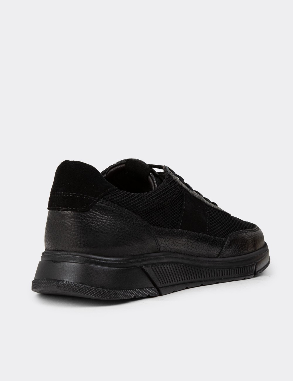 Black Leather Sneakers - 01963MSYHE18