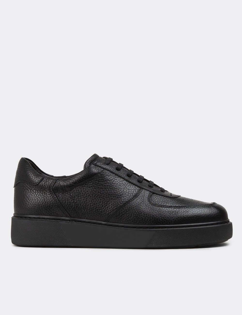 Black Leather Sneakers - 01965MSYHE04