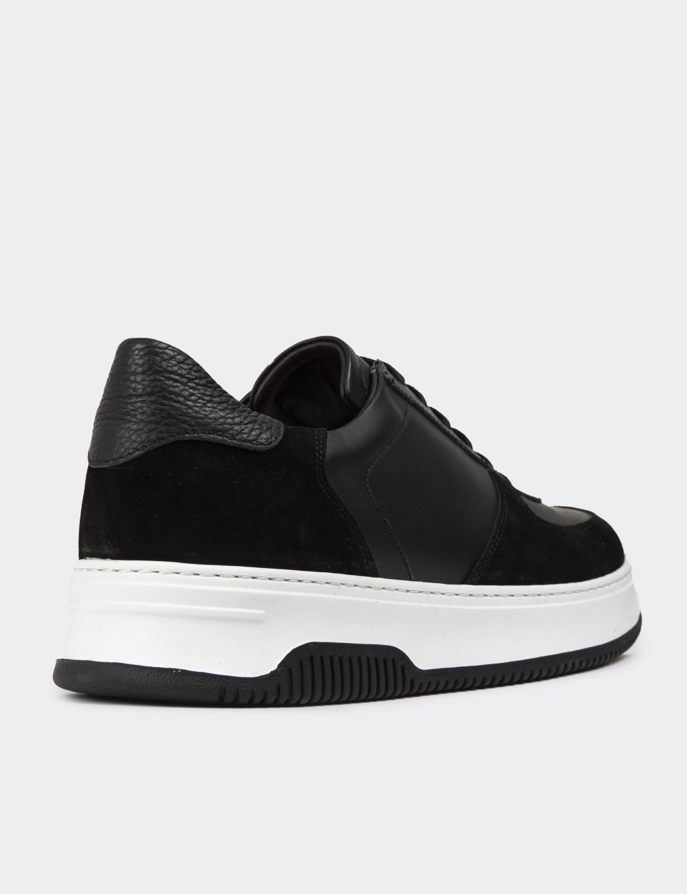 Black Leather Sneakers - 01965MSYHE02