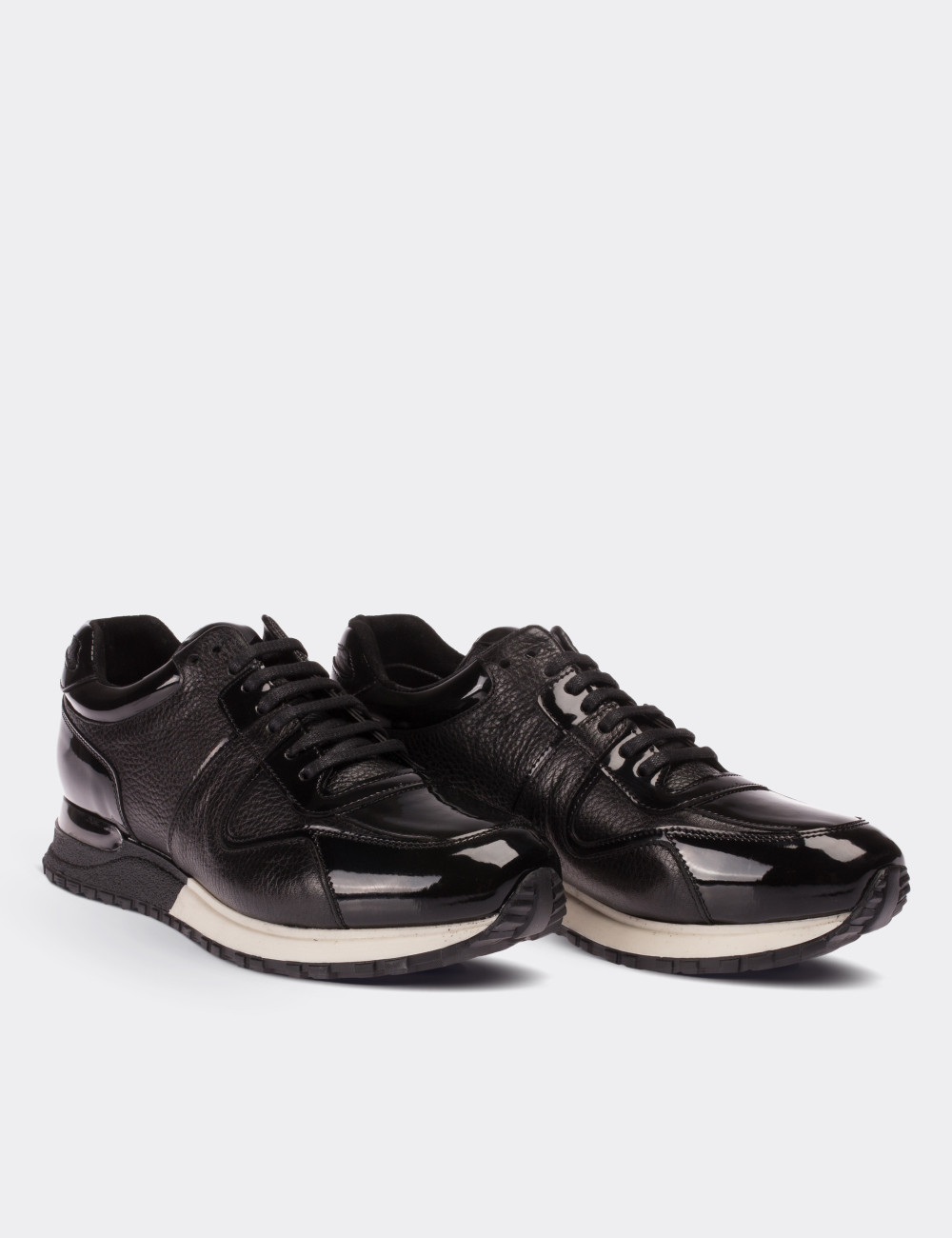 Black  Leather Sneakers - 01522MSYHT03