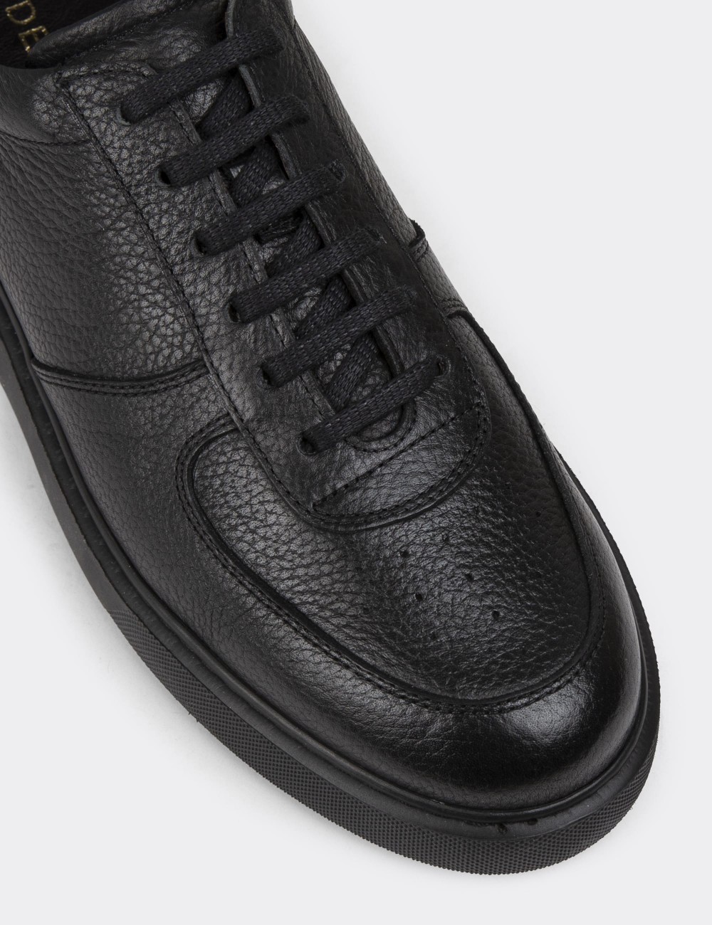 Black Leather Sneakers - 01965MSYHE04