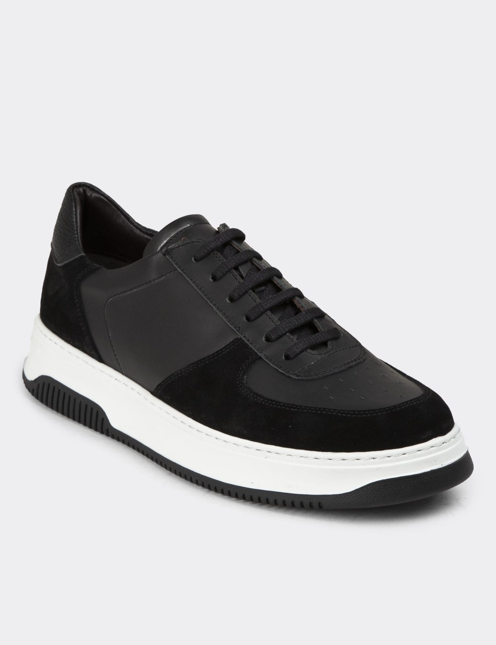 Black Leather Sneakers - 01965MSYHE02