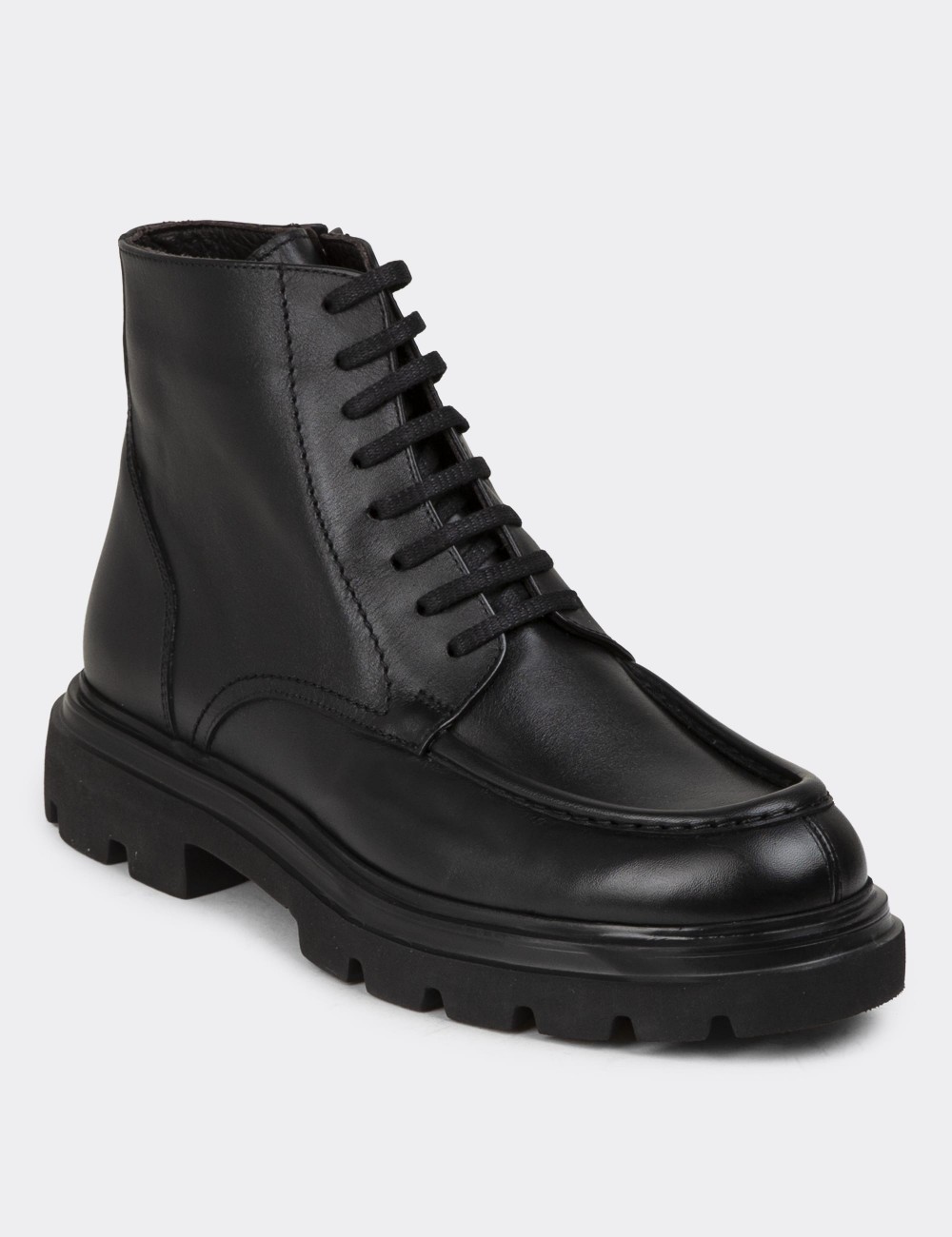 Black Leather Boots - 01979MSYHE01