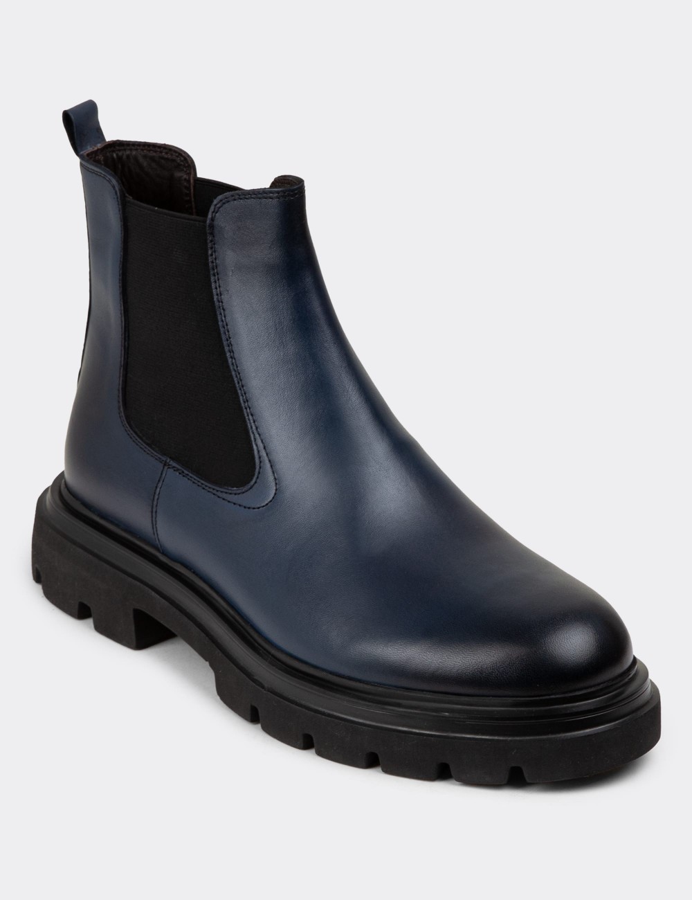 Navy Leather Chelsea Boots - 01982MLCVE01