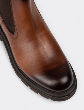 Tan Leather Chelsea Boots