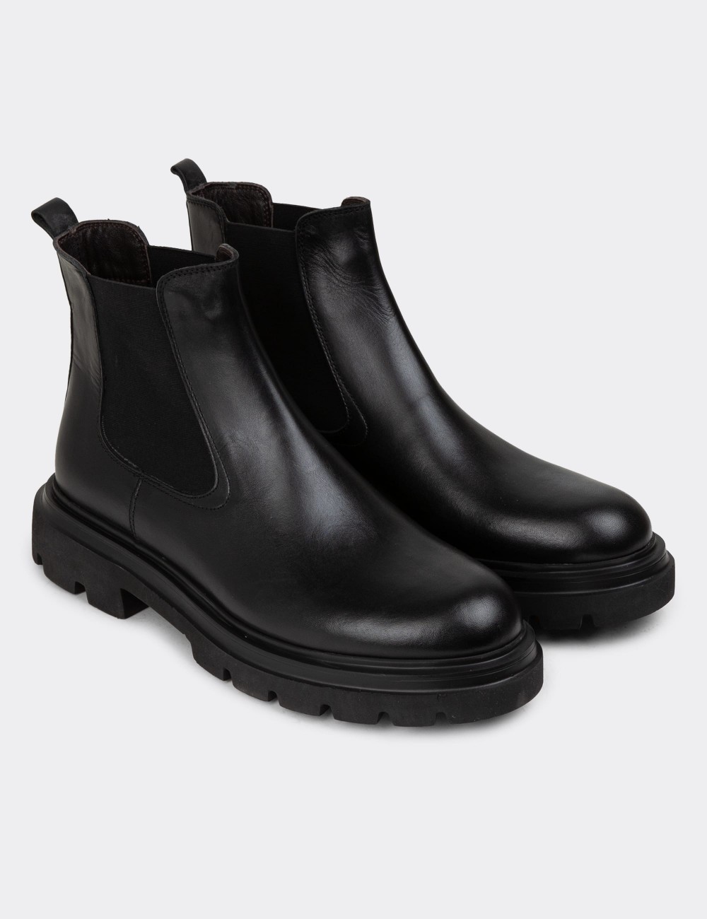 Black Leather Chelsea Boots - 01982MSYHE01