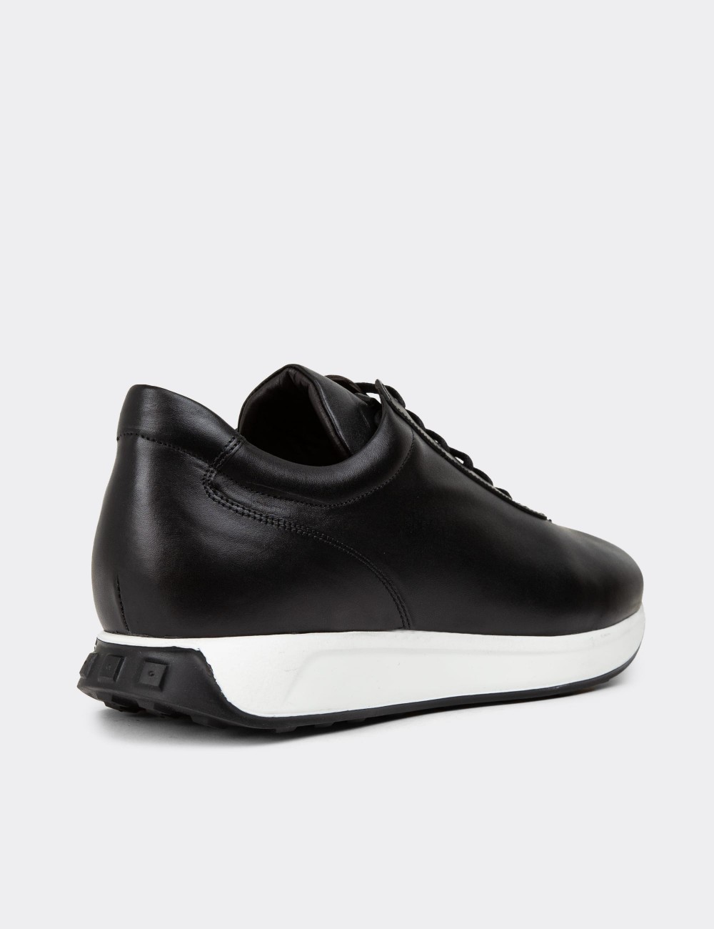 Black Leather Sneakers - 01983MSYHE03