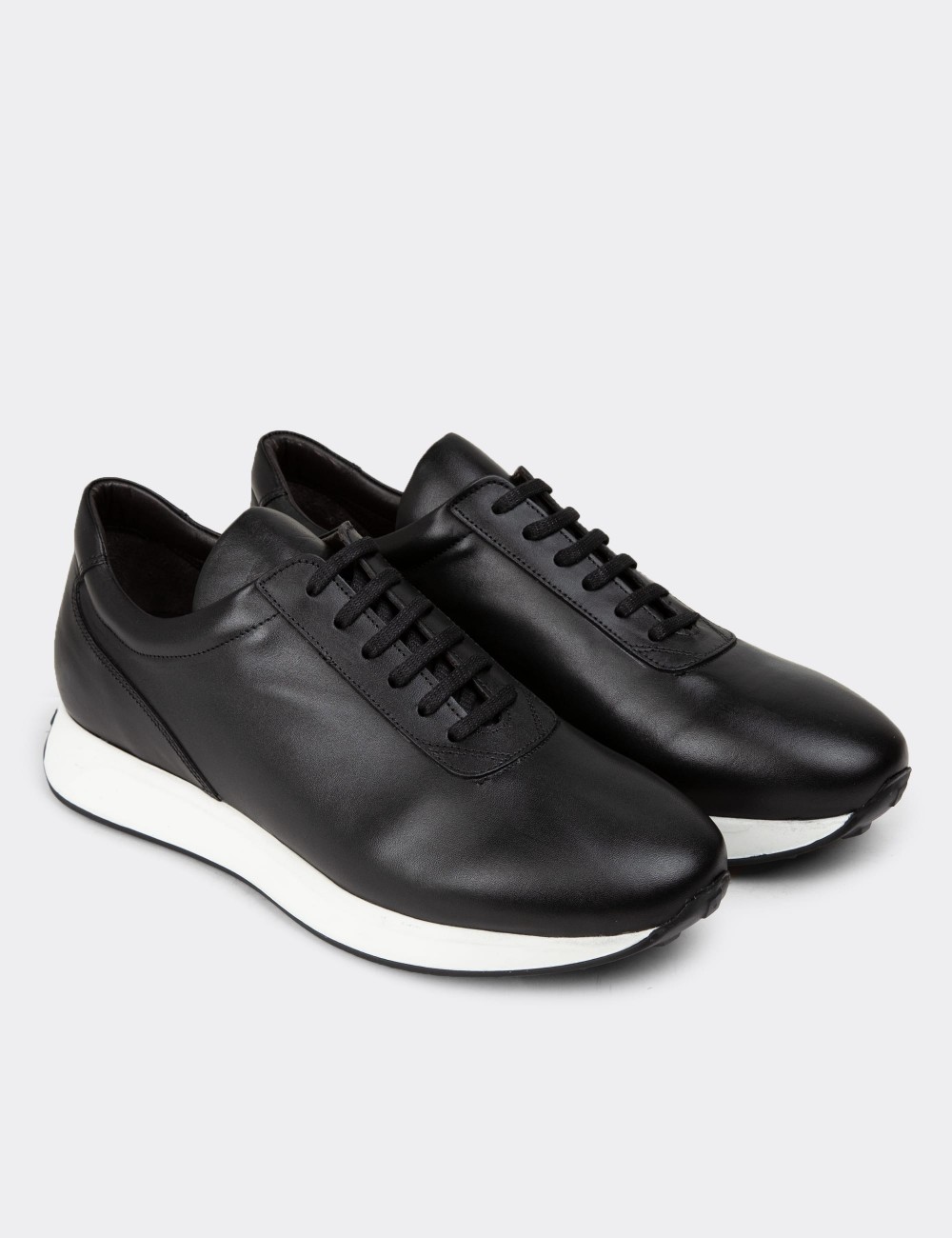 Black Leather Sneakers - 01983MSYHE03