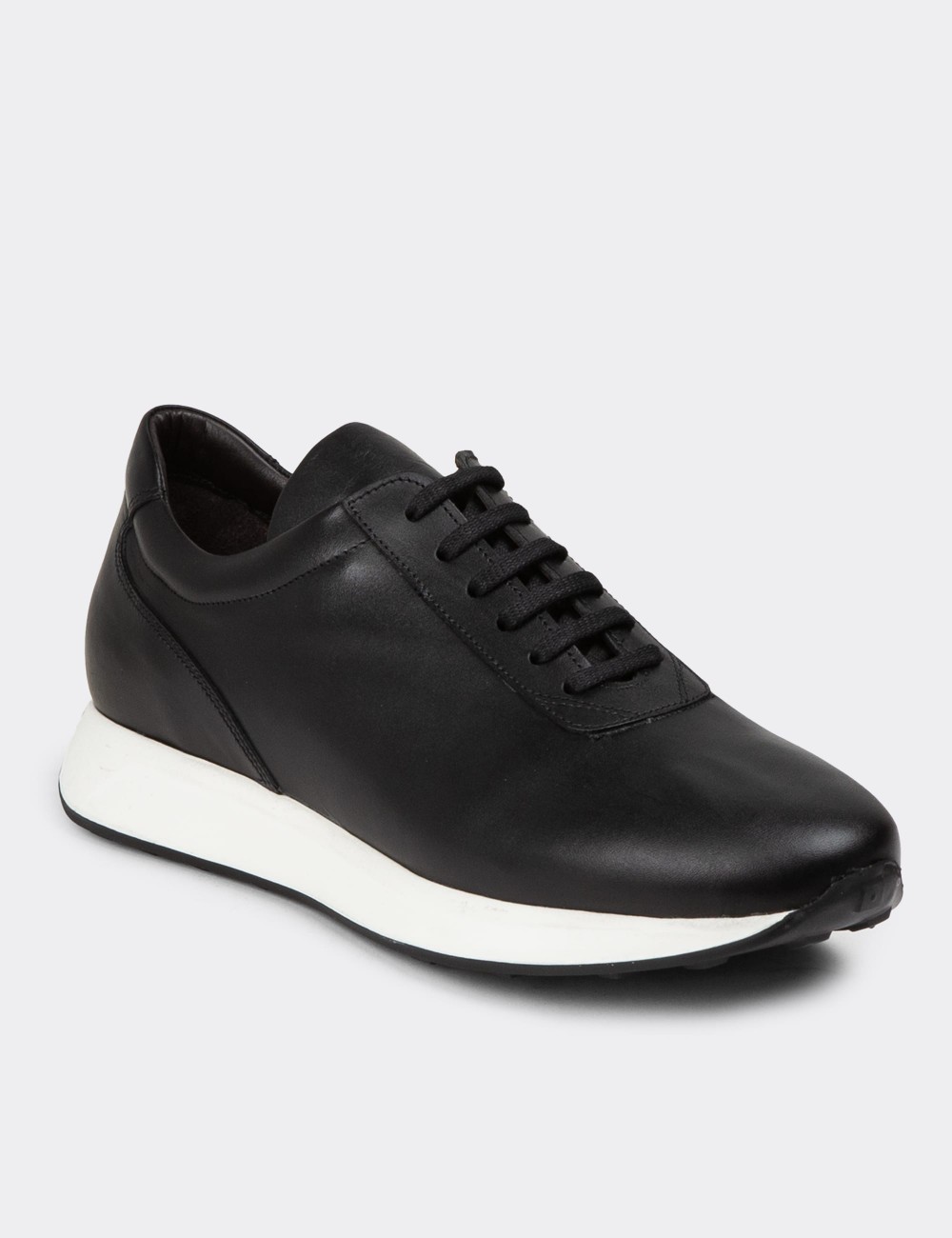 Black Leather Sneakers - 01983MSYHE03