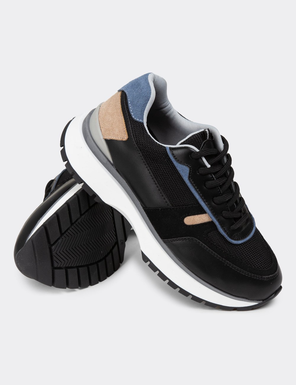 Black Sneakers - 55119ZSYHC01