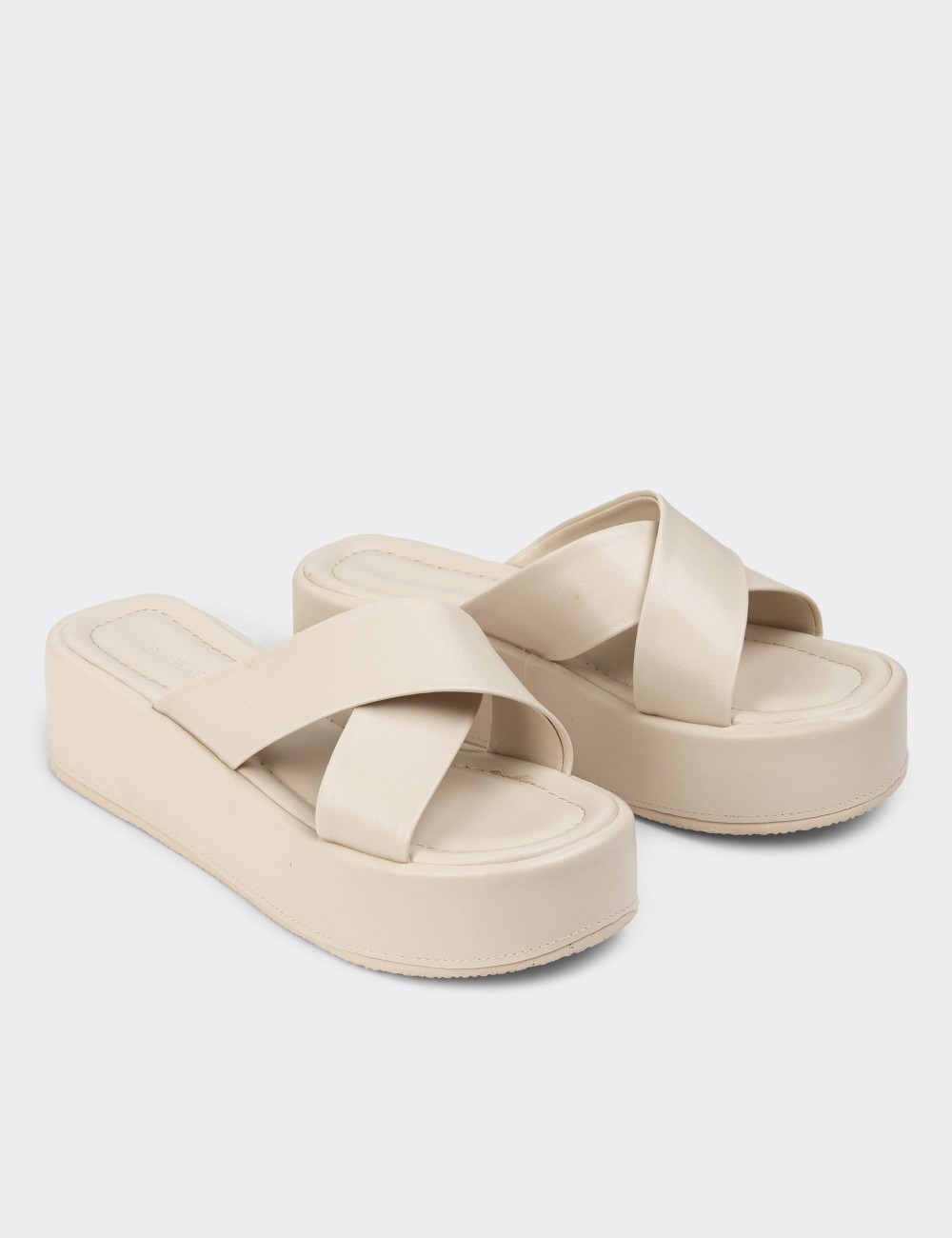 Cream Sandals - K0356ZKREP04