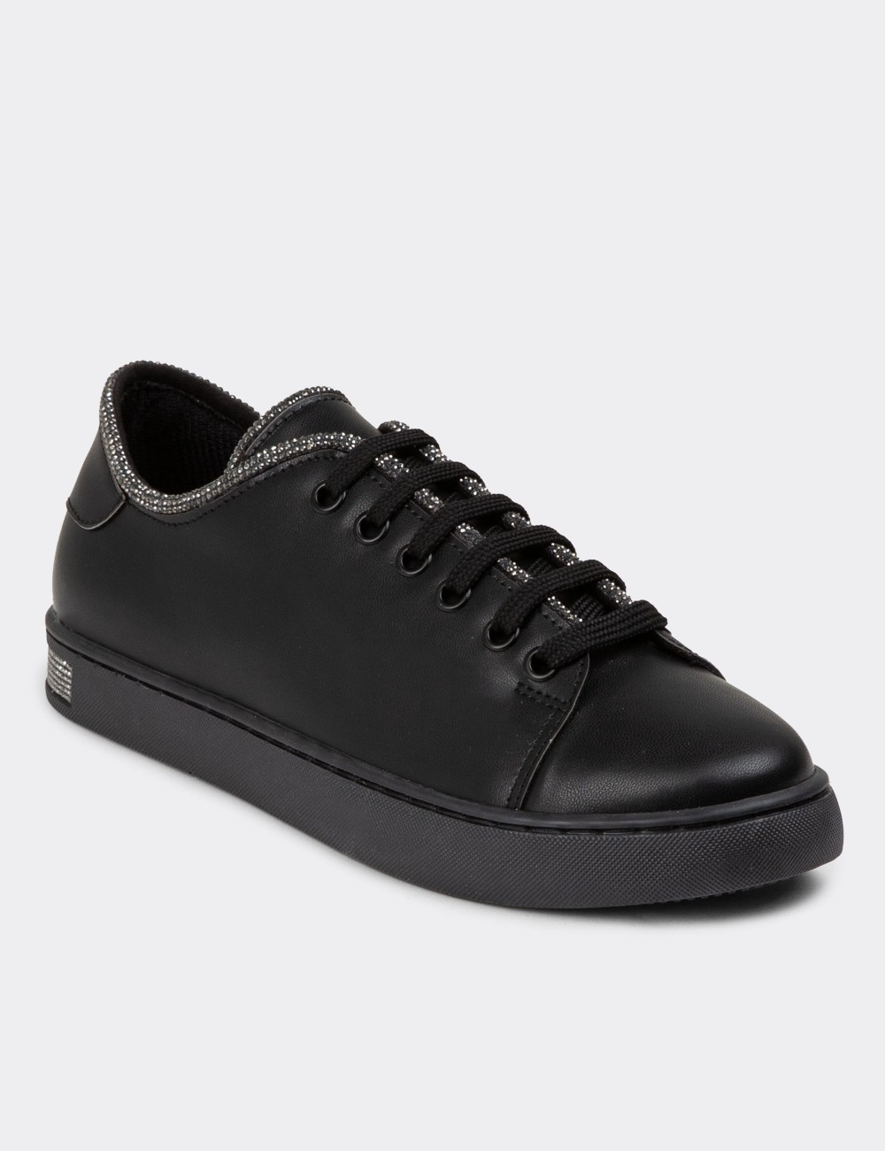 Black Sneakers - K0600ZSYHC01