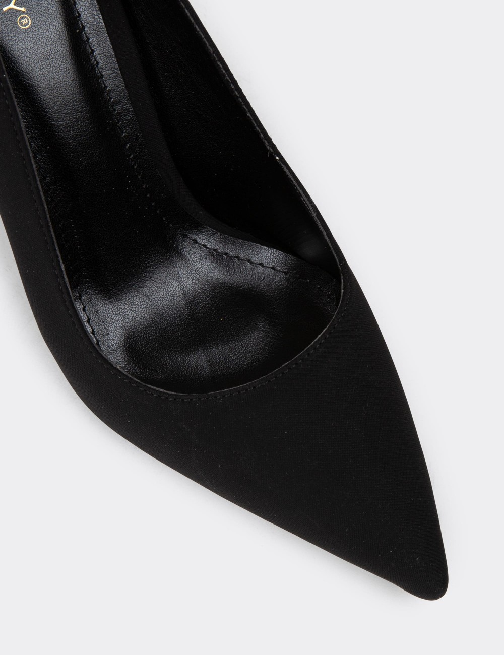 Black Pumps - K0800ZSYHM01