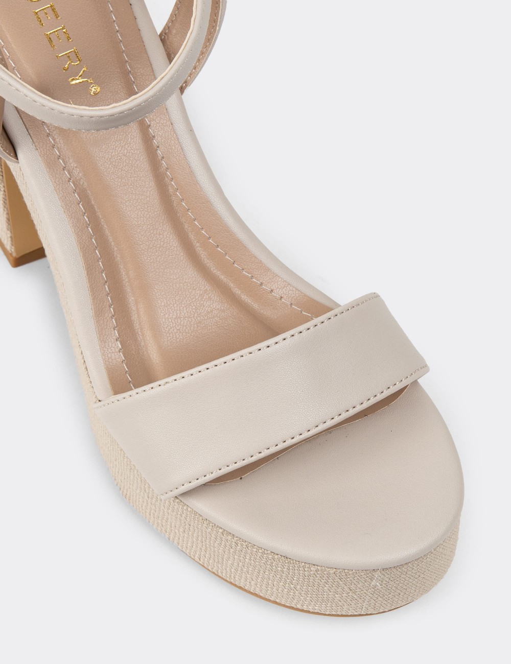 Cream Sandals - K1040ZKREM01