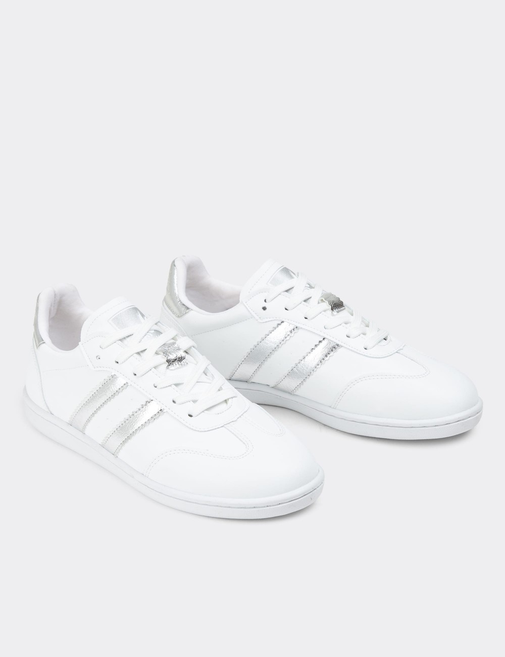 White Sneakers - K3004ZBYZC01