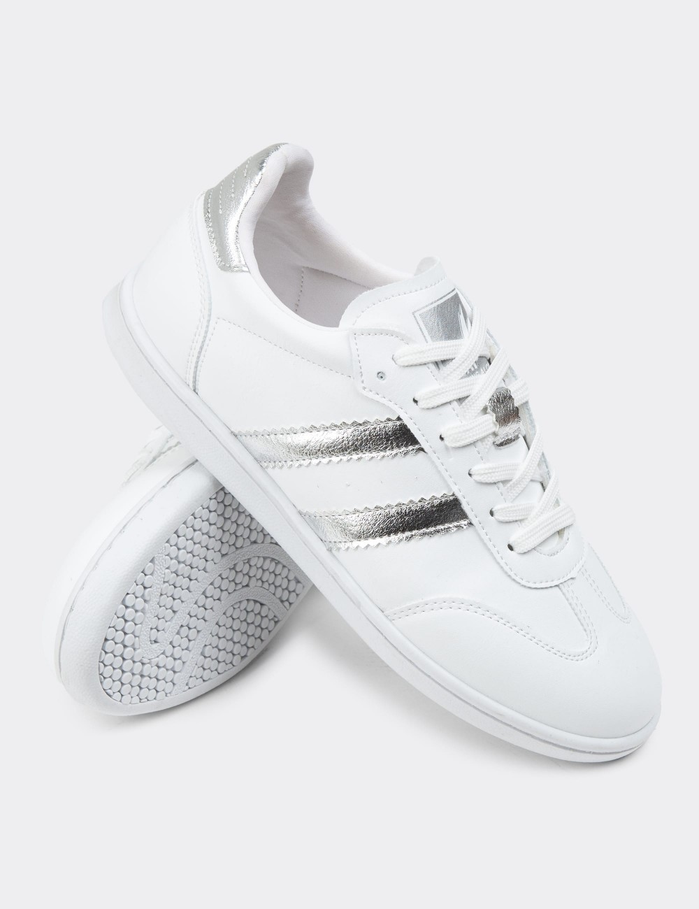 White Sneakers - K3004ZBYZC01