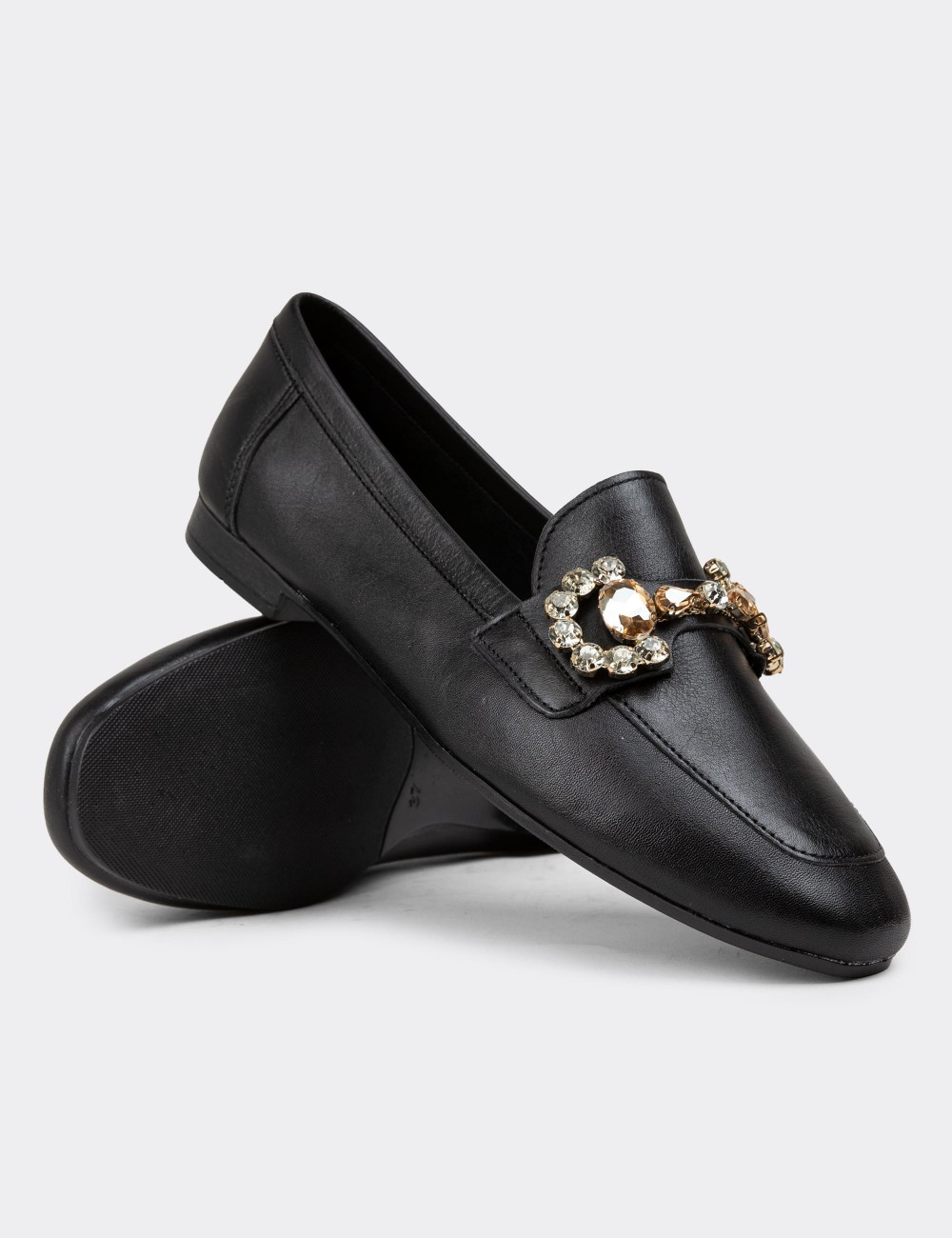 Black Moccasin - MC300ZSYHC01