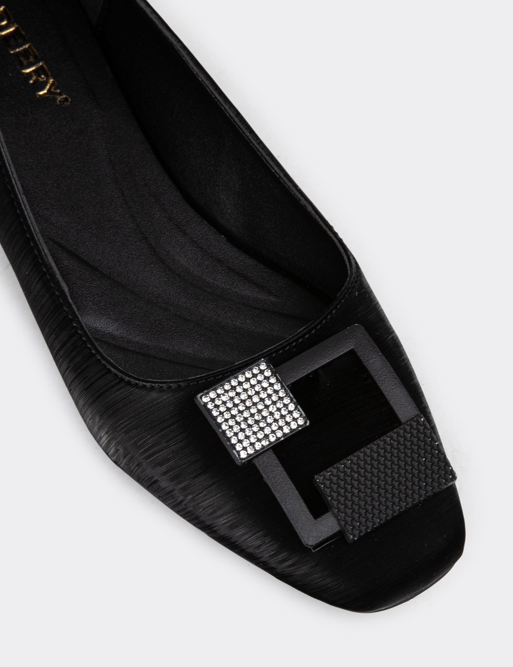 Black Loafers - P2030ZSYHC01