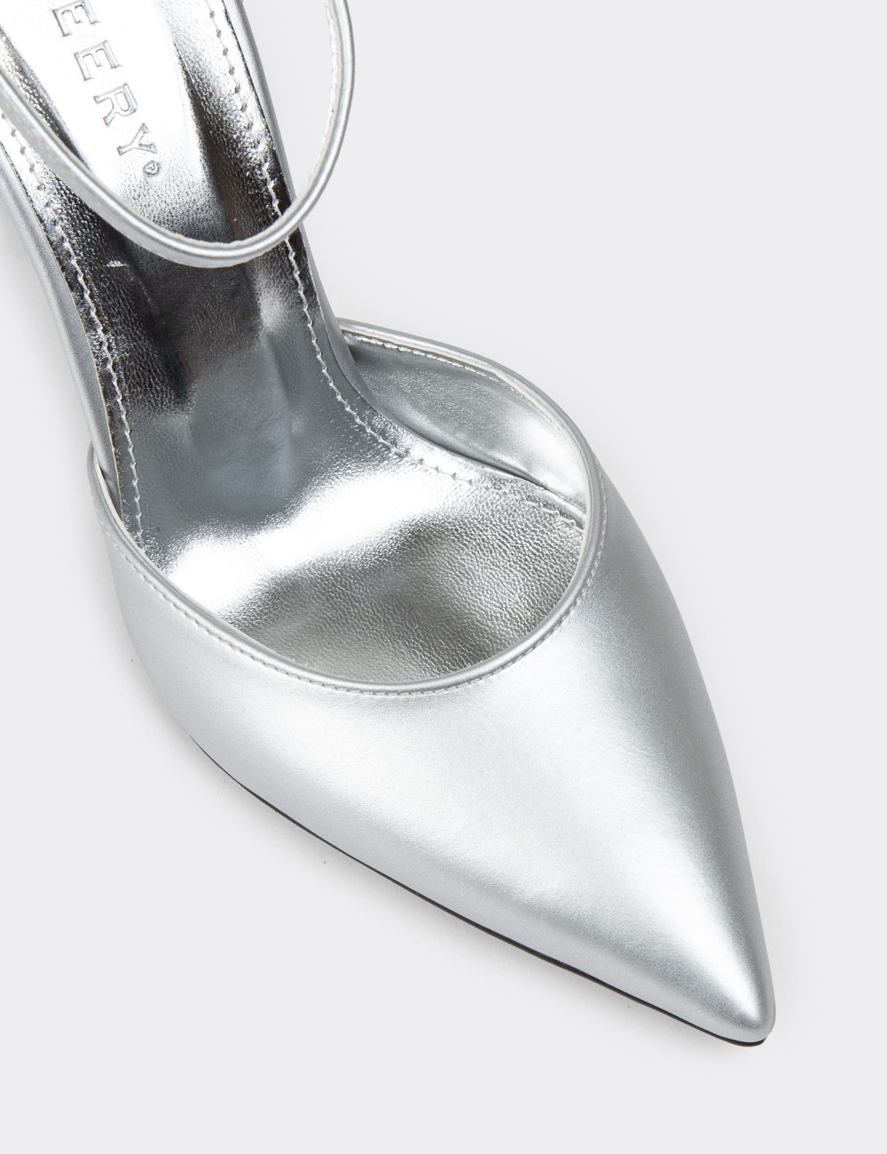 Silver Pumps - P2091ZGMSM01