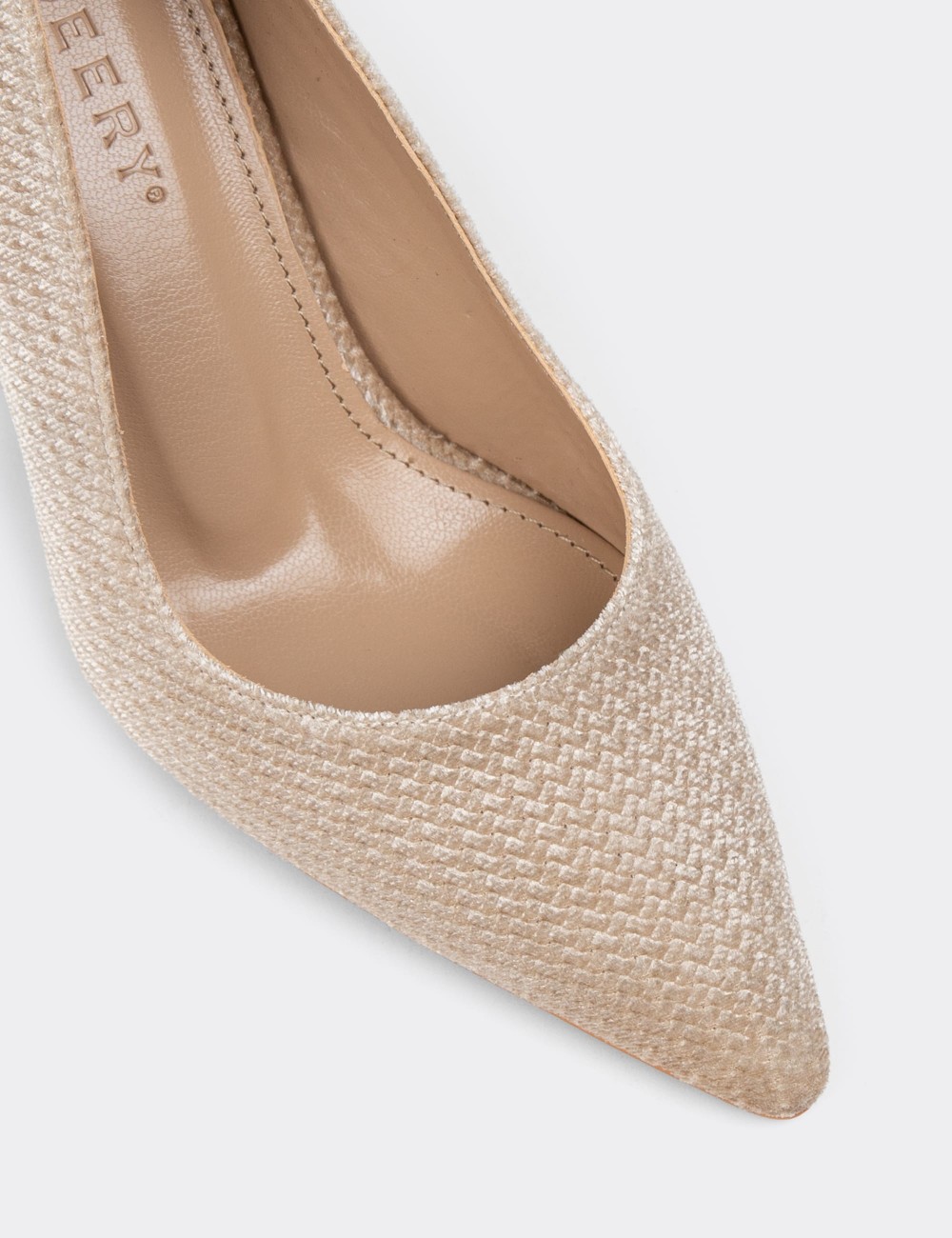 Beige Pumps - PR511ZBEJM01