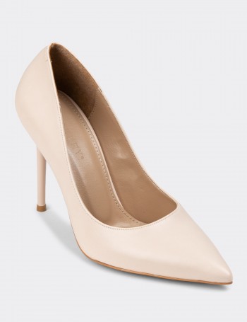 Beige Stiletto