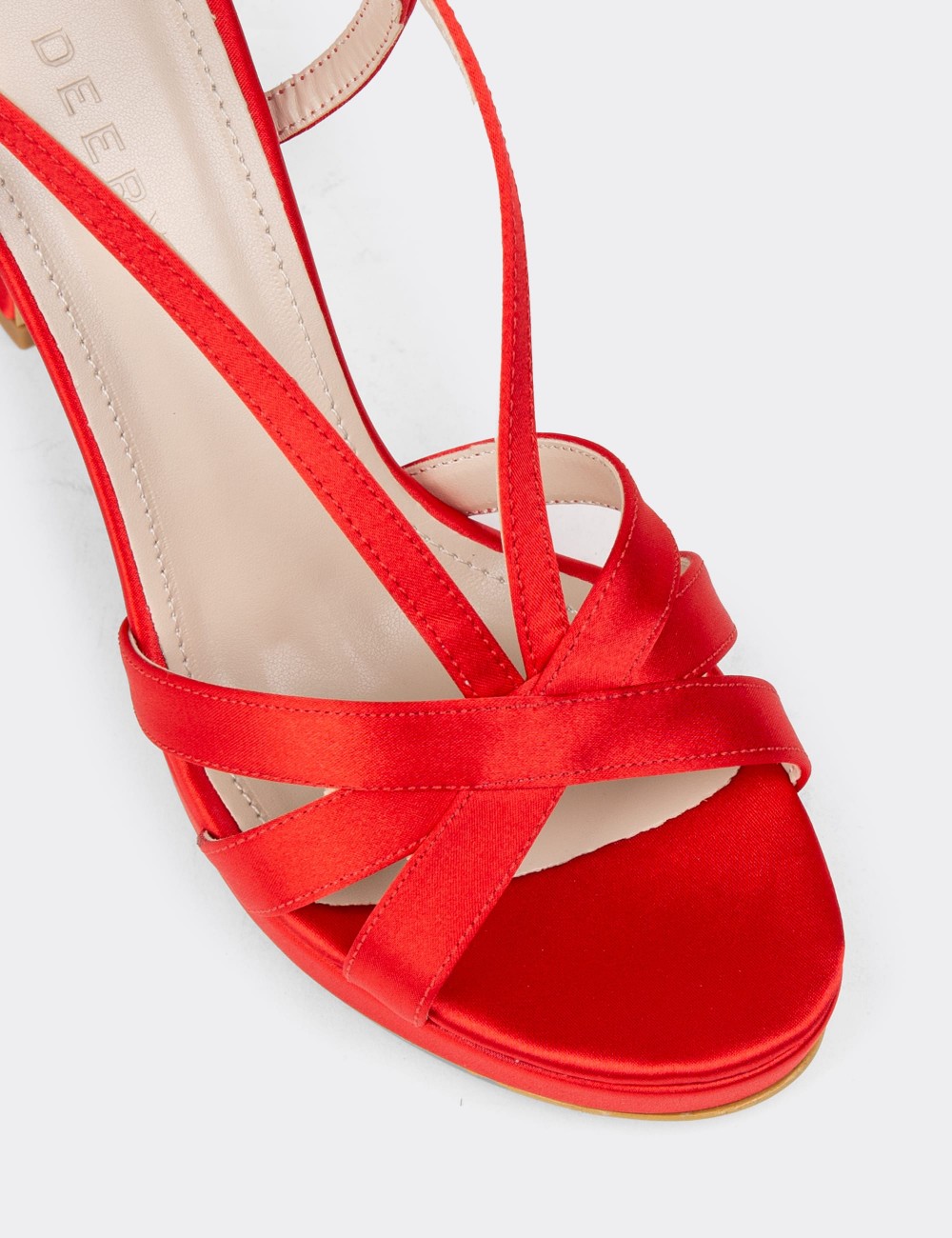 Red Pumps - S0143ZKRMM01