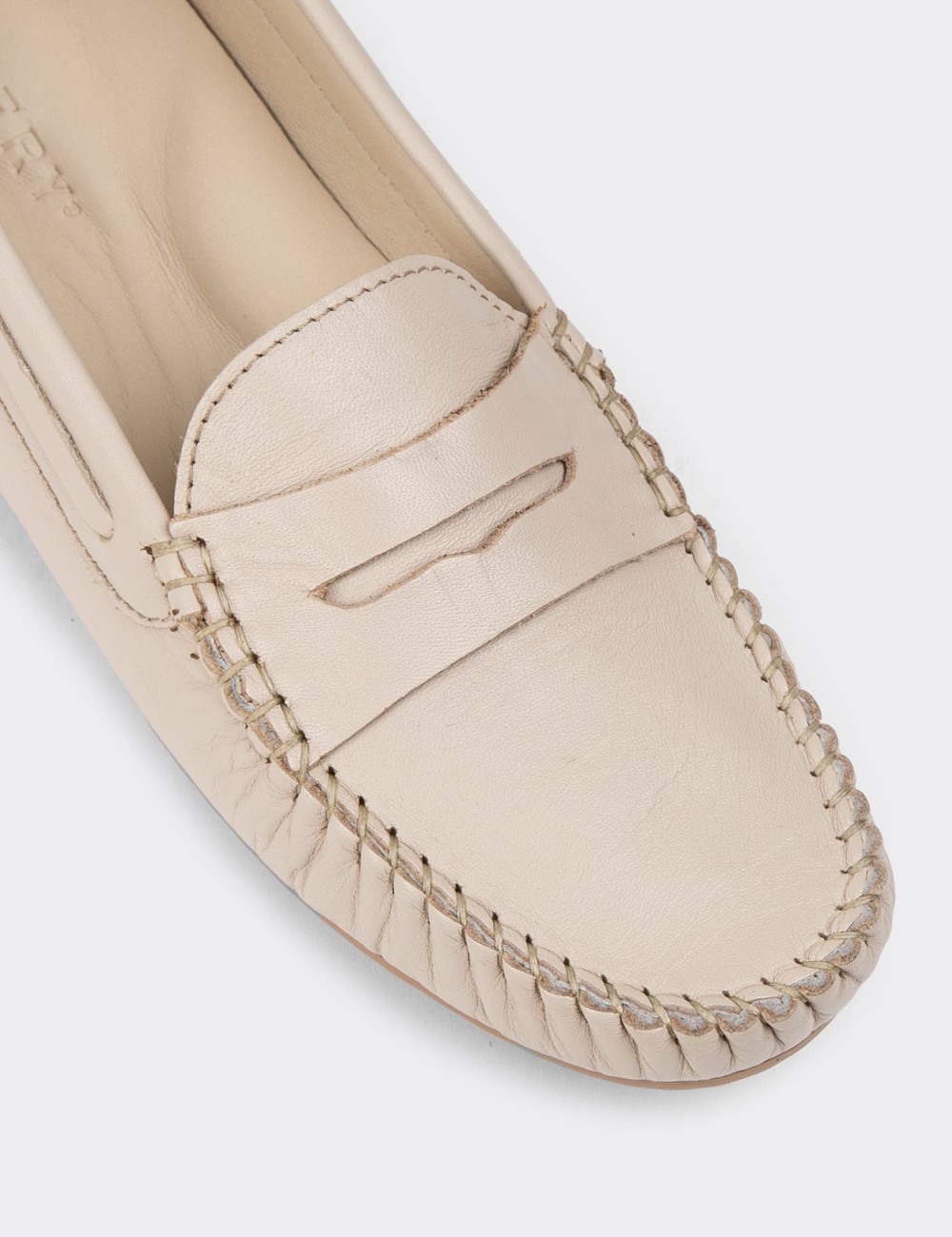 Beige Leather Driving Shoes - SW100ZBEJC01