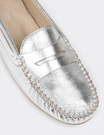 Silver Leather Driving Shoes - SW100ZGMSC01