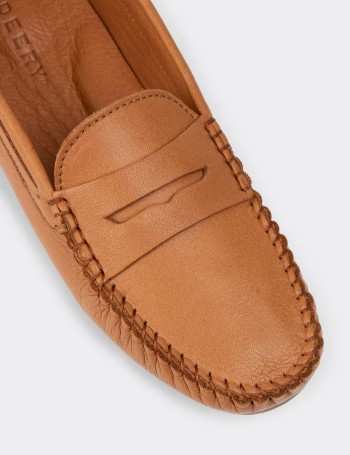 Tan Leather Driving Shoes - SW100ZTBAC01