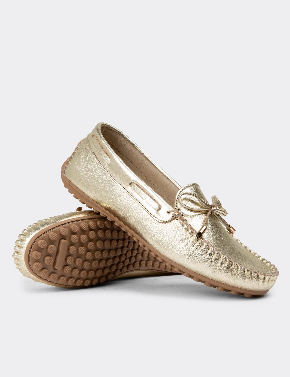 Gold Leather Driving Shoes - SW101ZALTC01